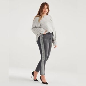 7 FOR ALL MANKIND SUPER SKINNY JEANS, SIZE 24, BLACK WITH GLITTER